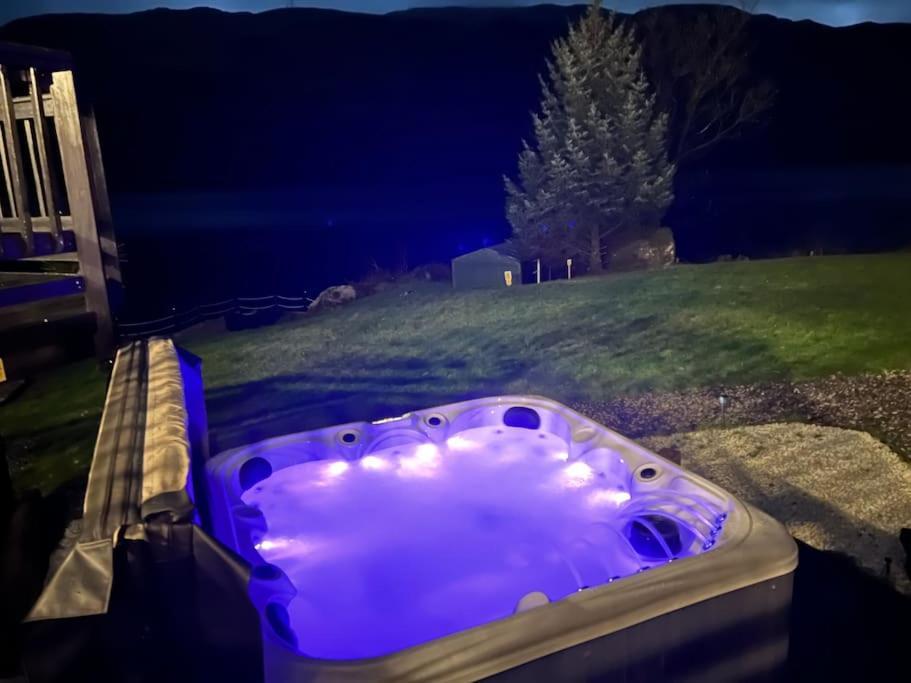 Waterside 3 Bed Cottage, Hot Tub, Sauna, Pvt Beach อาร์โรคาร์ ภายนอก รูปภาพ